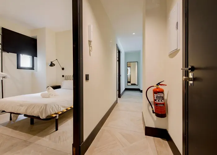 Sunny Apartment 6pax en Plaza del Carmen-Preciados E2